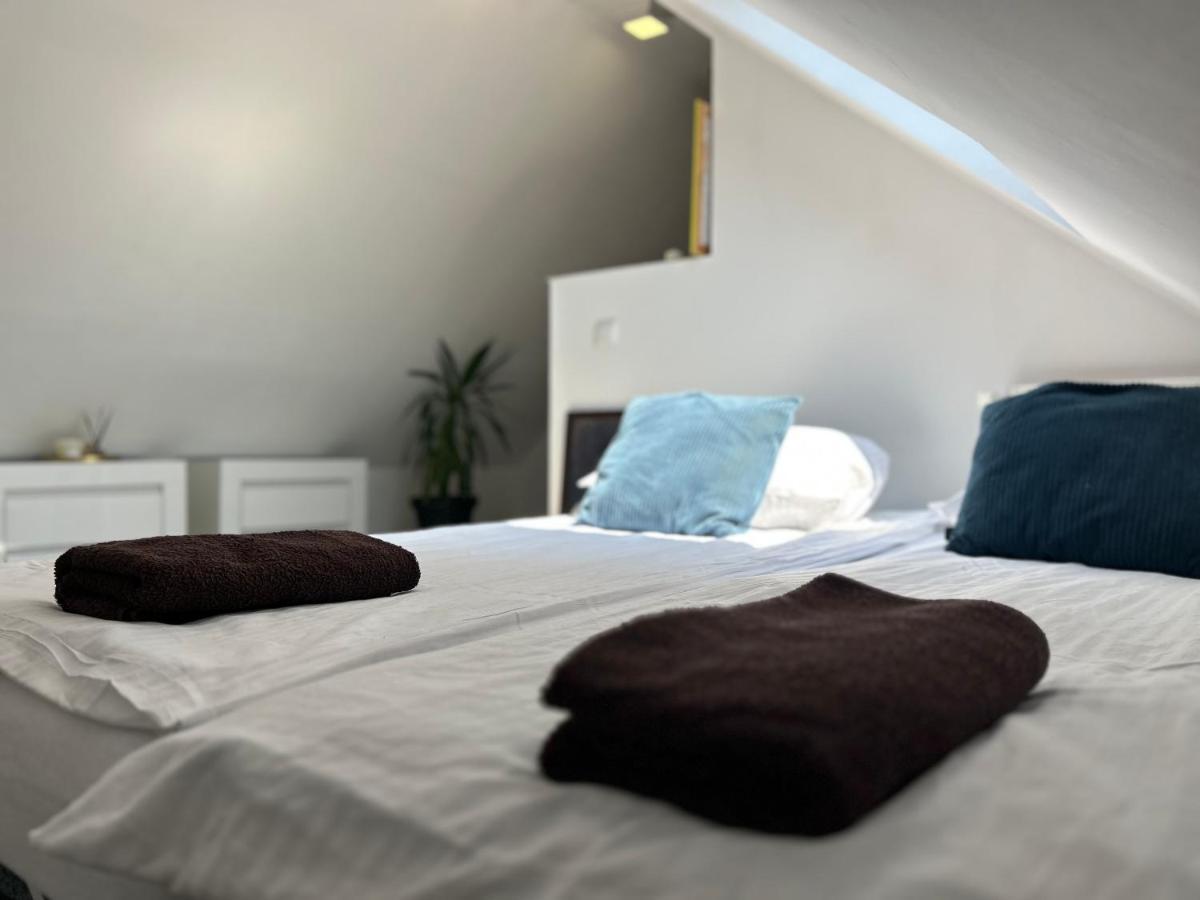 Near To The Beach & City Centre Apartment Jagiellonska Kolobrzeg Ngoại thất bức ảnh